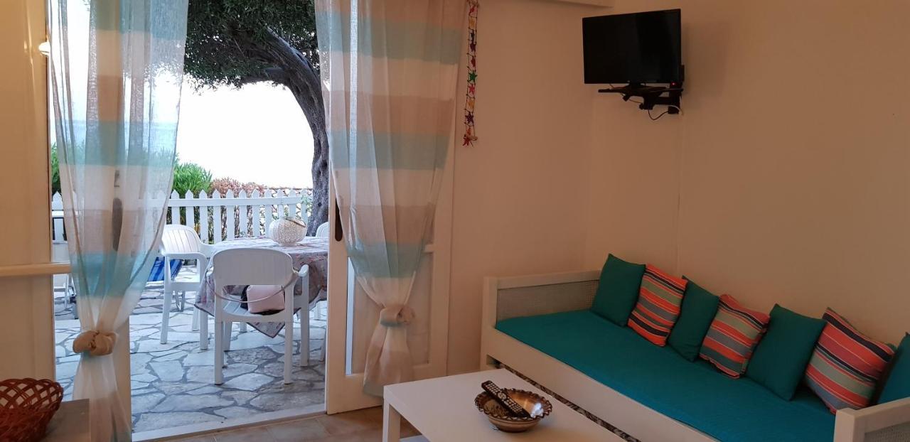 Corfu Glyfada Menigos Beach Apartments Eksteriør billede