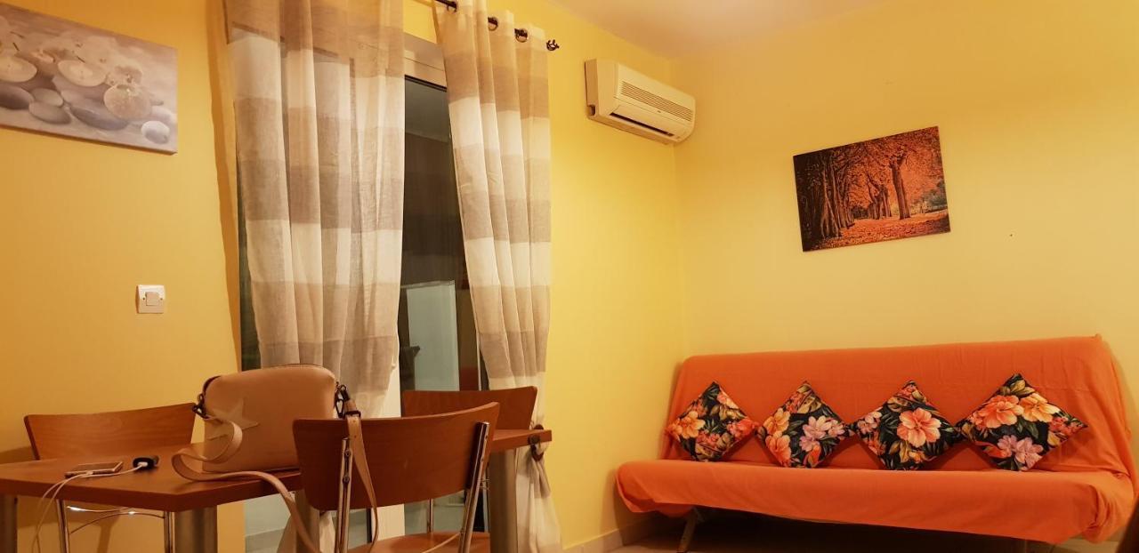 Corfu Glyfada Menigos Beach Apartments Eksteriør billede