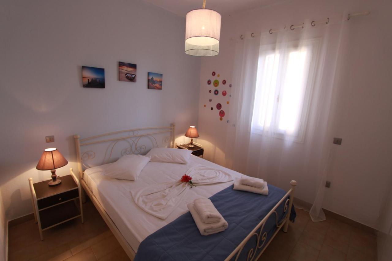 Corfu Glyfada Menigos Beach Apartments Eksteriør billede